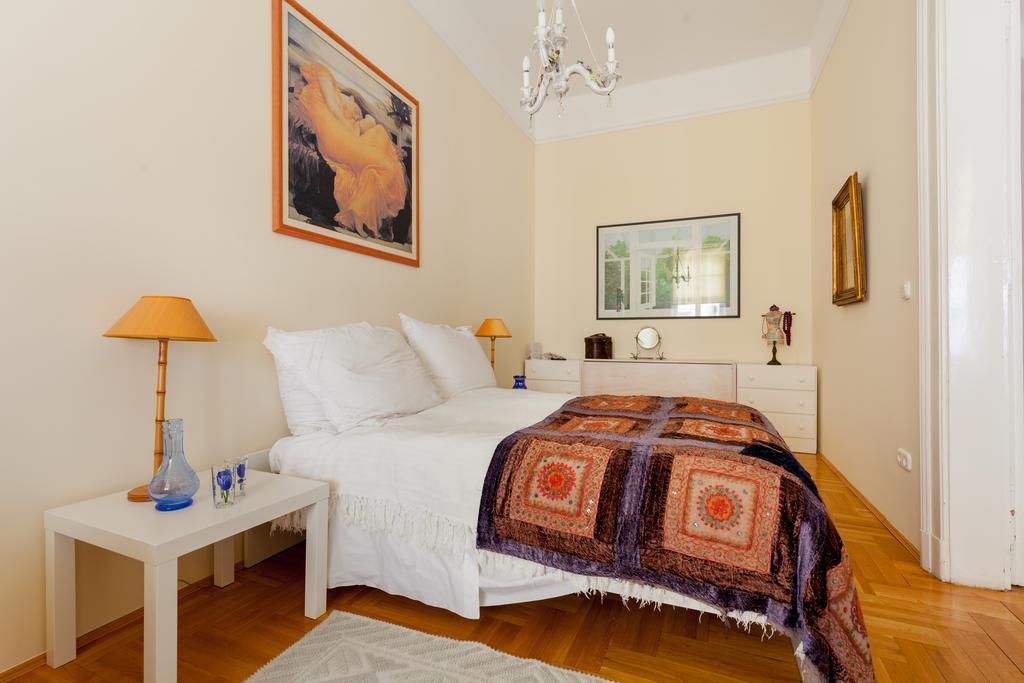 Elegant Apartment Budapeste Exterior foto